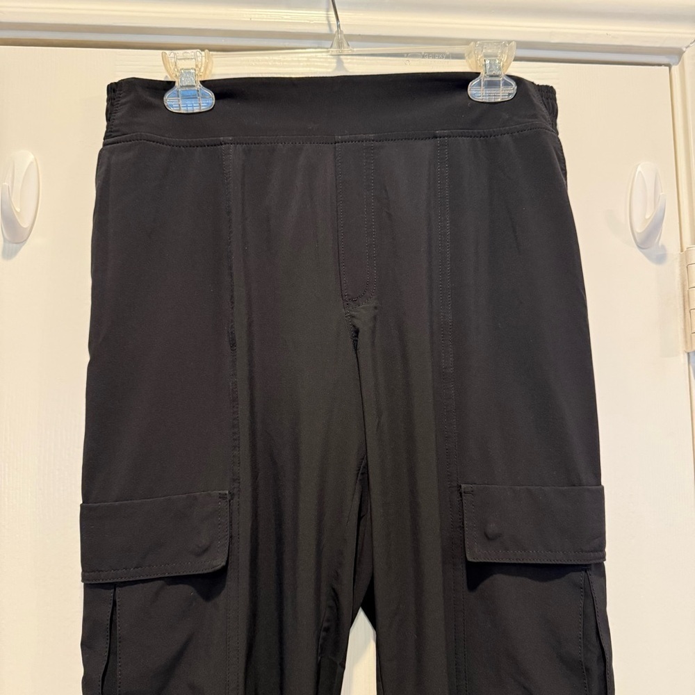 Athleta Pants Chelsea Utility Jogger Black Color Pull On Sz 6 - Picture 6 of 13